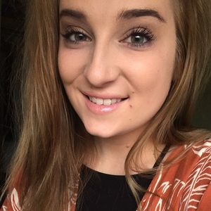 Meet your Posher, Haley